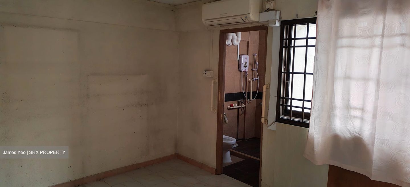 Blk 229 Yishun Street 21 (Yishun), HDB 5 Rooms #598223431